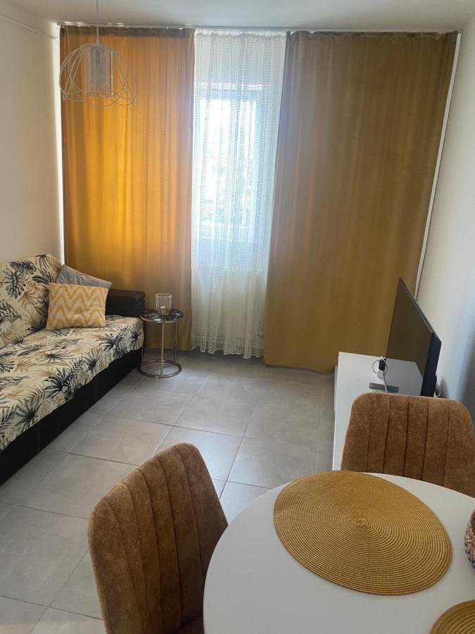 Sofi Apartment Central Βουκουρέστι Εξωτερικό φωτογραφία